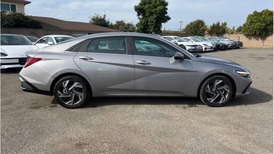2025 Hyundai Elantra