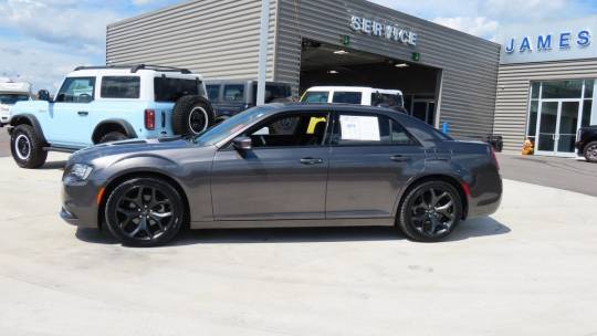 2023 Chrysler 300