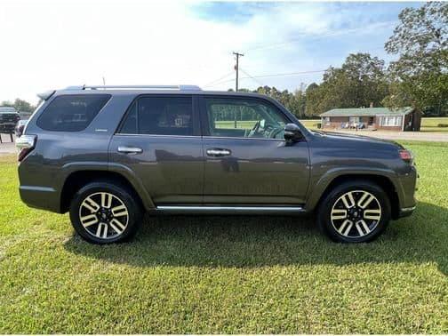 2019 toyota 4runner limited in cleora, south carolina