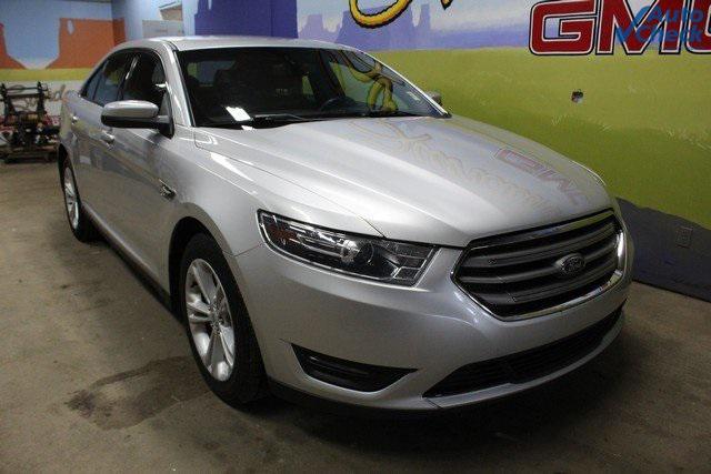 2018 ford taurus sel