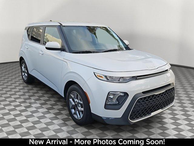 2022 kia soul s