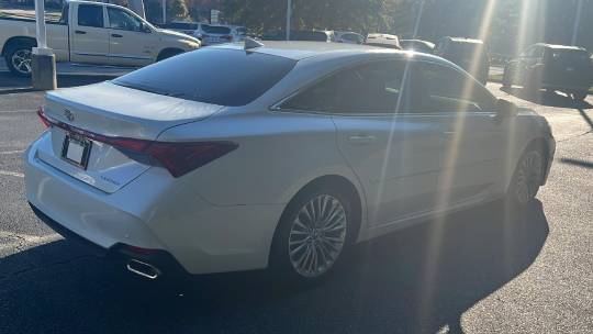 2019 Toyota Avalon