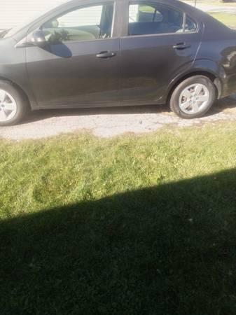 2016 chevrolet sonic ls