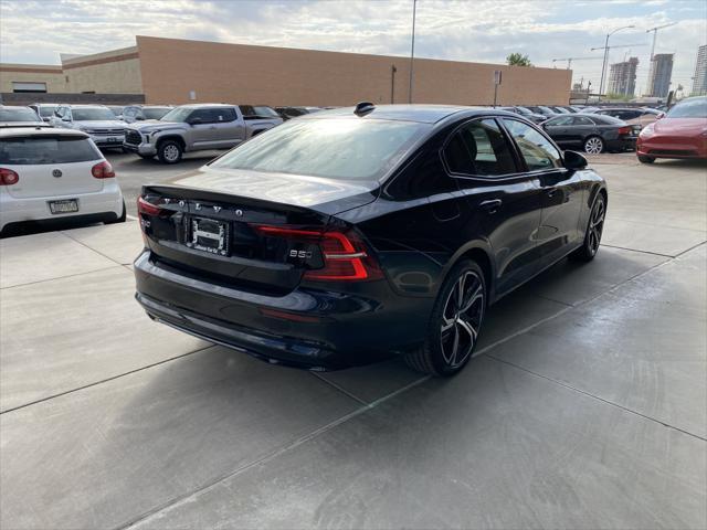 2024 volvo s60 b5 core dark theme