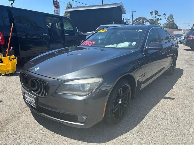 2012 bmw 740 740i