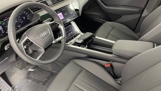 2024 Audi Q8 e-tron
