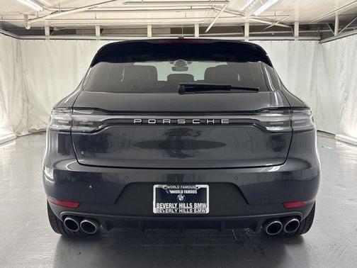 2021 porsche macan