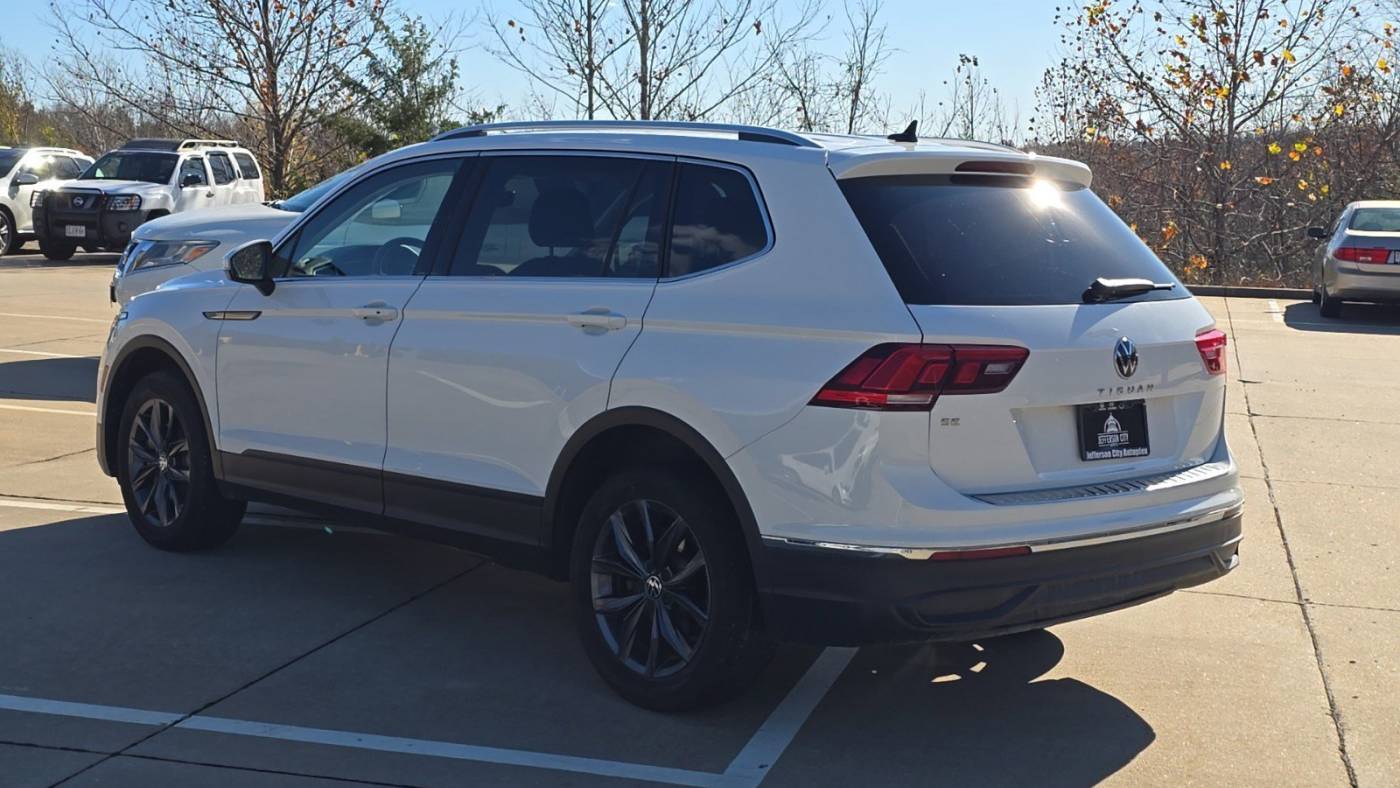 2022 volkswagen tiguan se