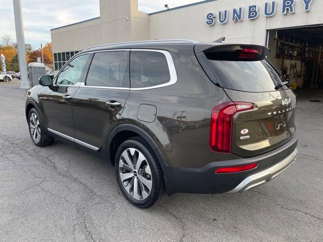 2022 kia telluride s
