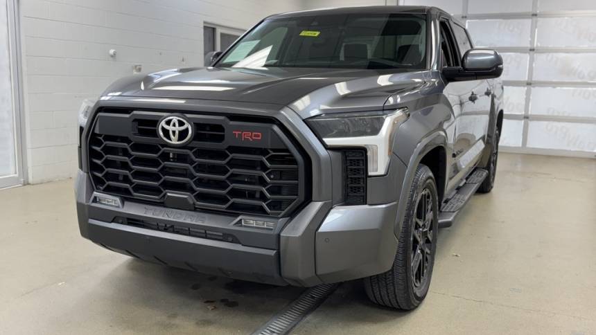 2022 toyota tundra sr5