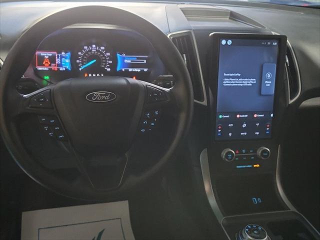 2023 ford edge se