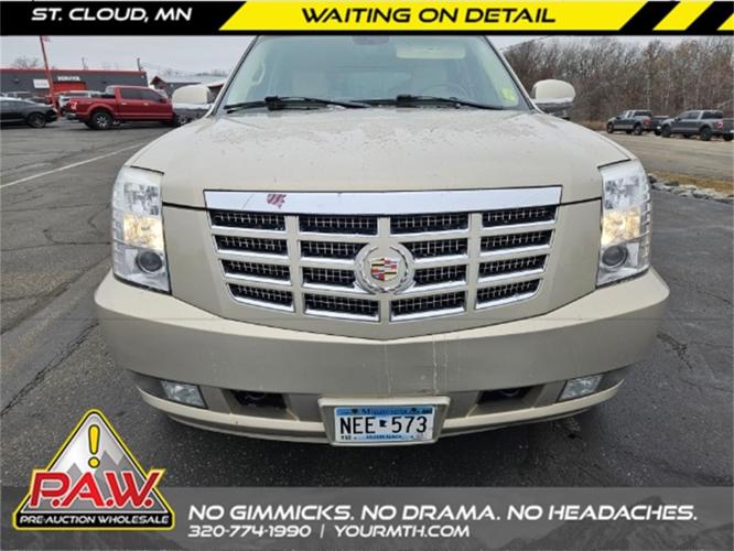2007 cadillac escalade in saint cloud, minnesota