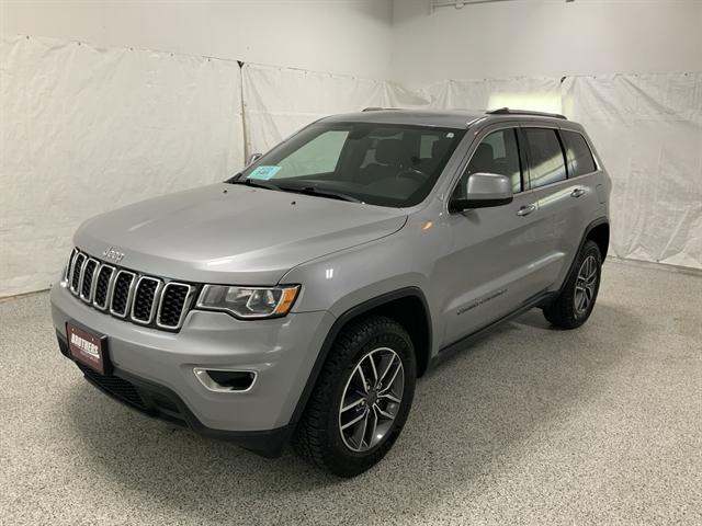 2020 jeep grand cherokee laredo
