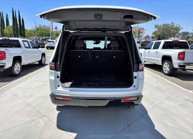 2023 jeep wagoneer series iii 4x4