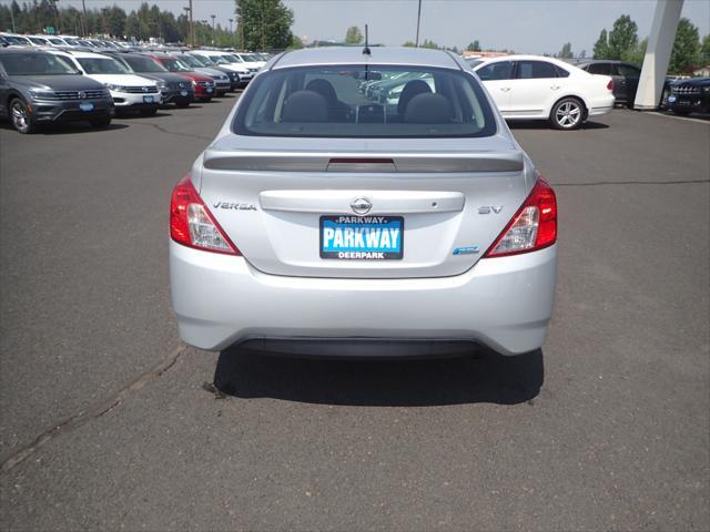 2015 nissan versa 1.6 sv