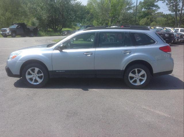 2014 subaru outback 2.5i awd 2.5i 4dr wagon cvt for sale in montpelier, vermont