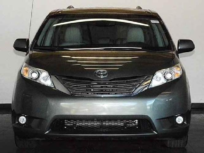 2011 toyota sienna xle in lake worth, fl