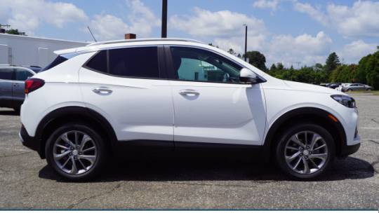 2022 buick encore gx select