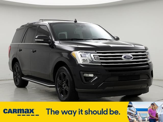 2020 ford expedition xlt
