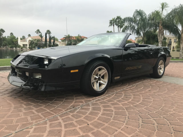 1986 chevrolet camaro iroc z28 convertible **must see**