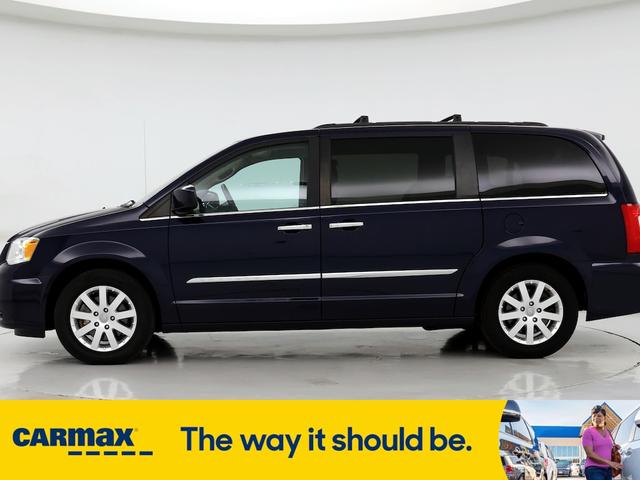 2015 chrysler town & country touring