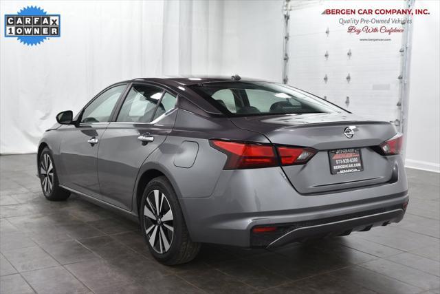 2022 nissan altima 2.5 sv