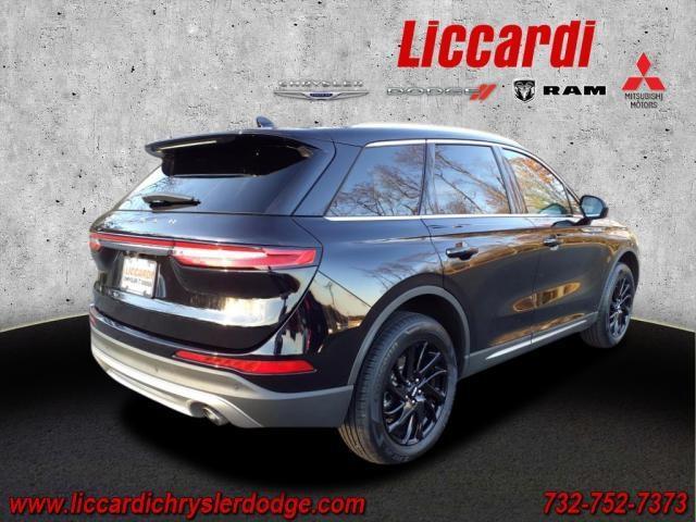 2022 lincoln corsair standard