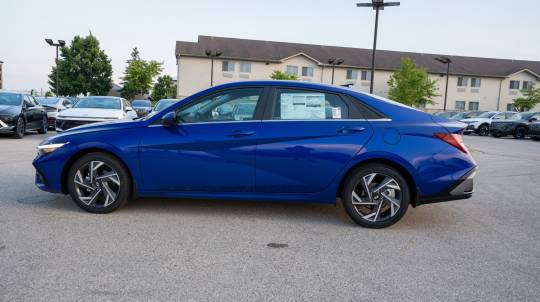 2024 Hyundai Elantra
