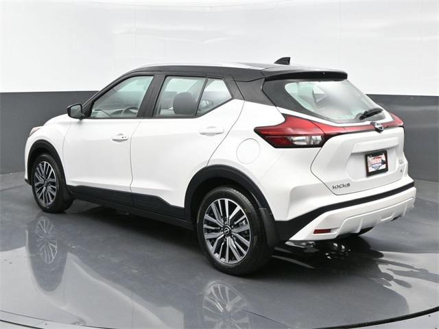 2024 nissan kicks sv