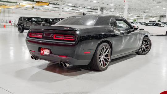 2016 Dodge Challenger srt 392