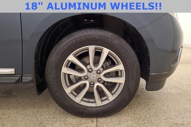 2014 nissan pathfinder s 4dr 4x4 in leavenworth, kansas