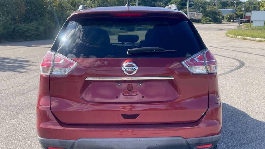 2016 nissan rogue sv