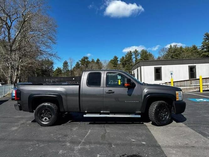 2010 chevrolet silverado 1500 extended cab work truck pickup 4d 6 1/2 ft in raynham, massachusetts