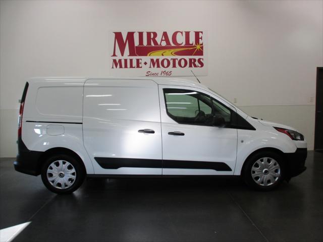 2022 ford transit connect base