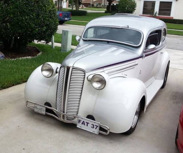 1937 dodge touring sedan touring sedan automatic rwd v8 other gasoline