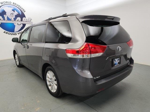 2013 toyota sienna xle