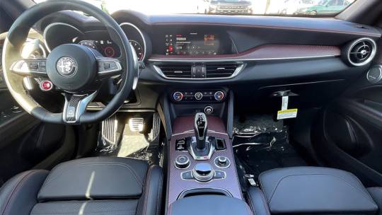2024 Alfa Romeo Stelvio