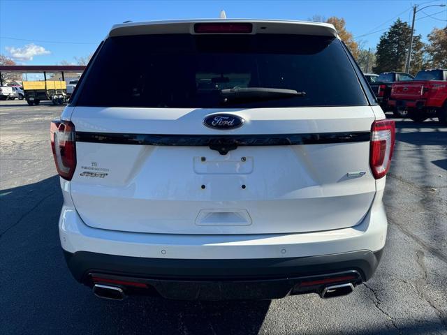 2017 ford explorer sport