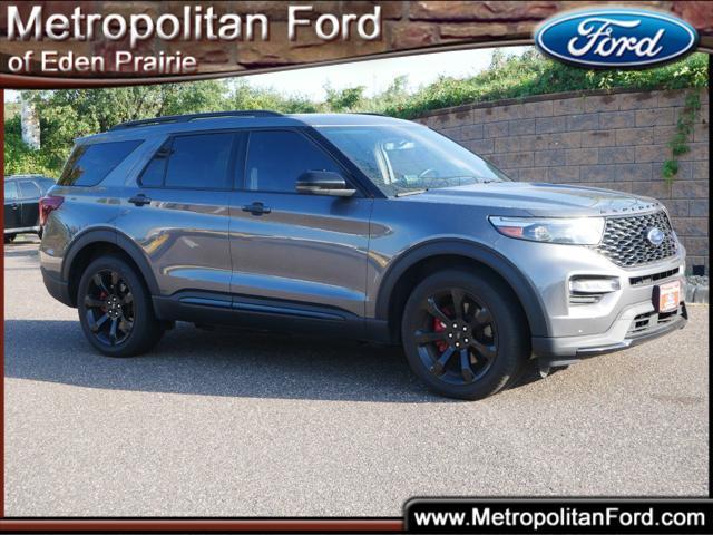 2022 ford explorer st