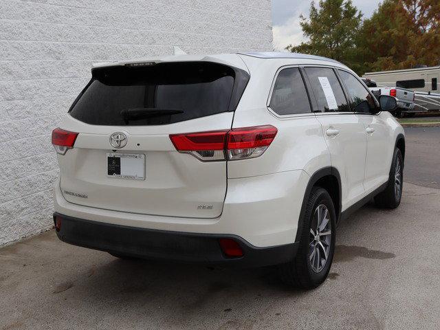 2019 toyota highlander xle