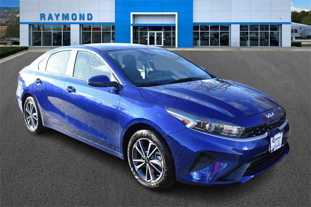 2022 kia forte lxs