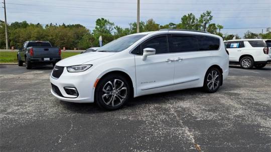 2024 Chrysler Pacifica