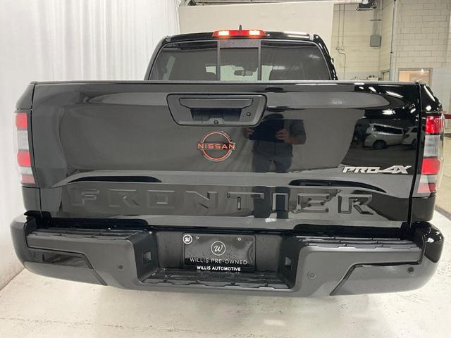 2022 nissan frontier pro-4x