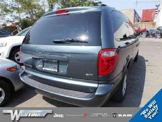 2007 dodge grand caravan sxt in westbury, ny