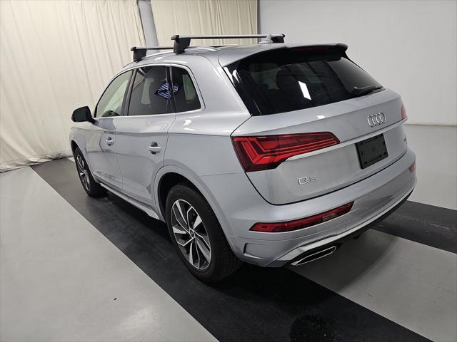 2022 audi q5 45 s line premium