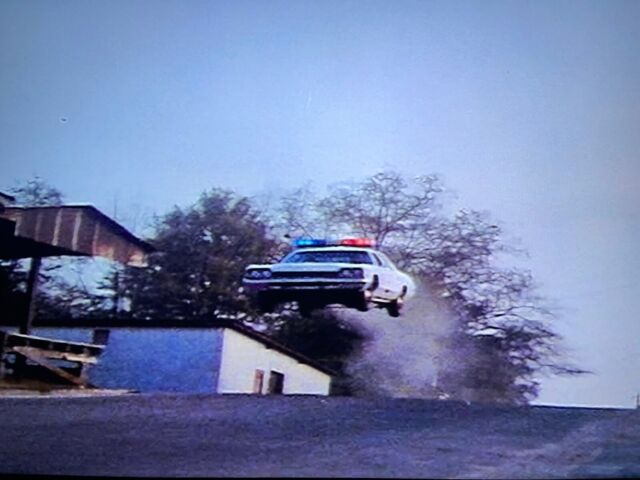 1975 dodge monaco sedan white rwd automatic