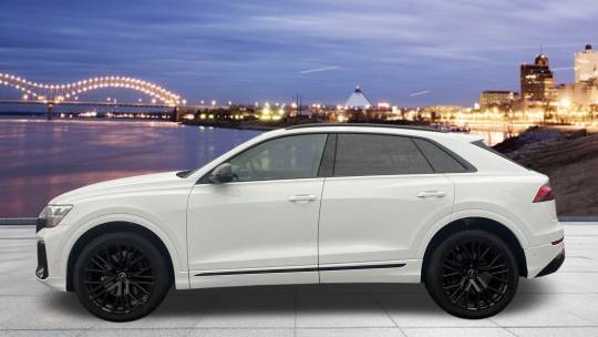 2025 Audi SQ8