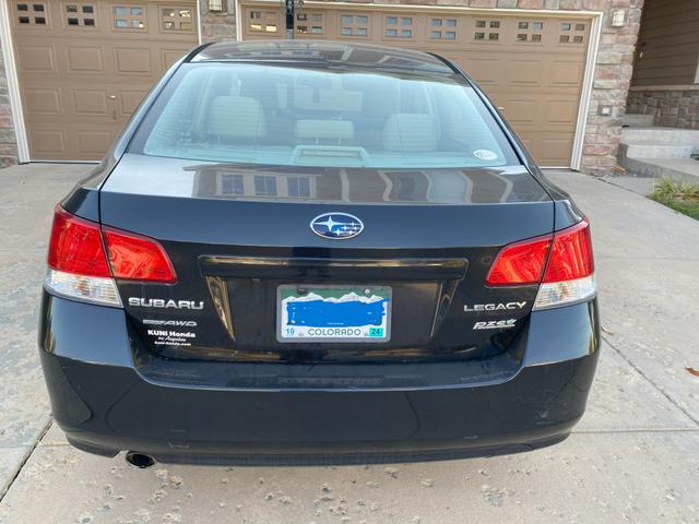 2013 subaru legacy 2.5i premium