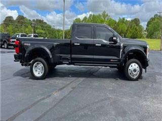 2023 Ford F-450 limited