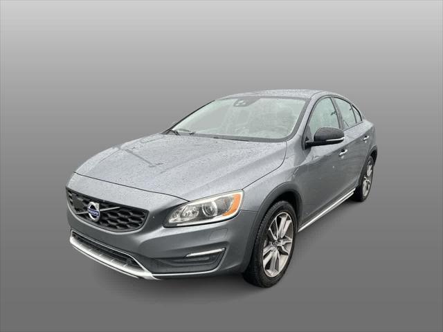 2018 volvo s60 cross country t5